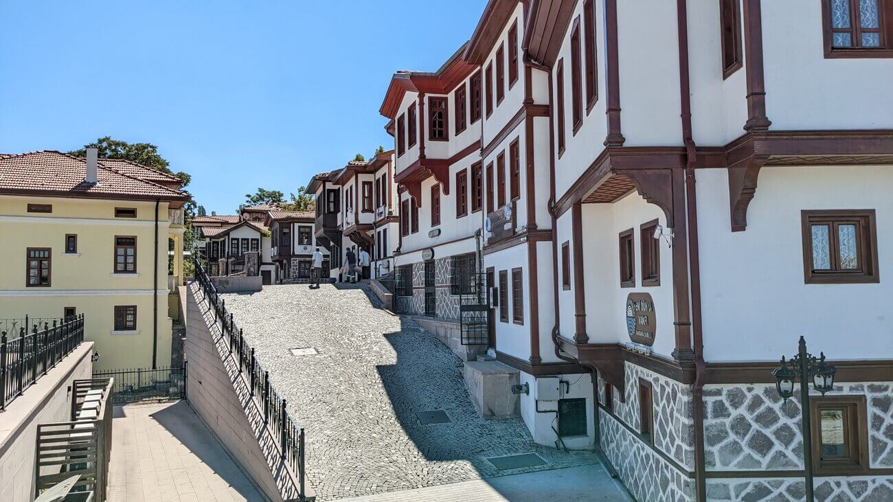 camii1
