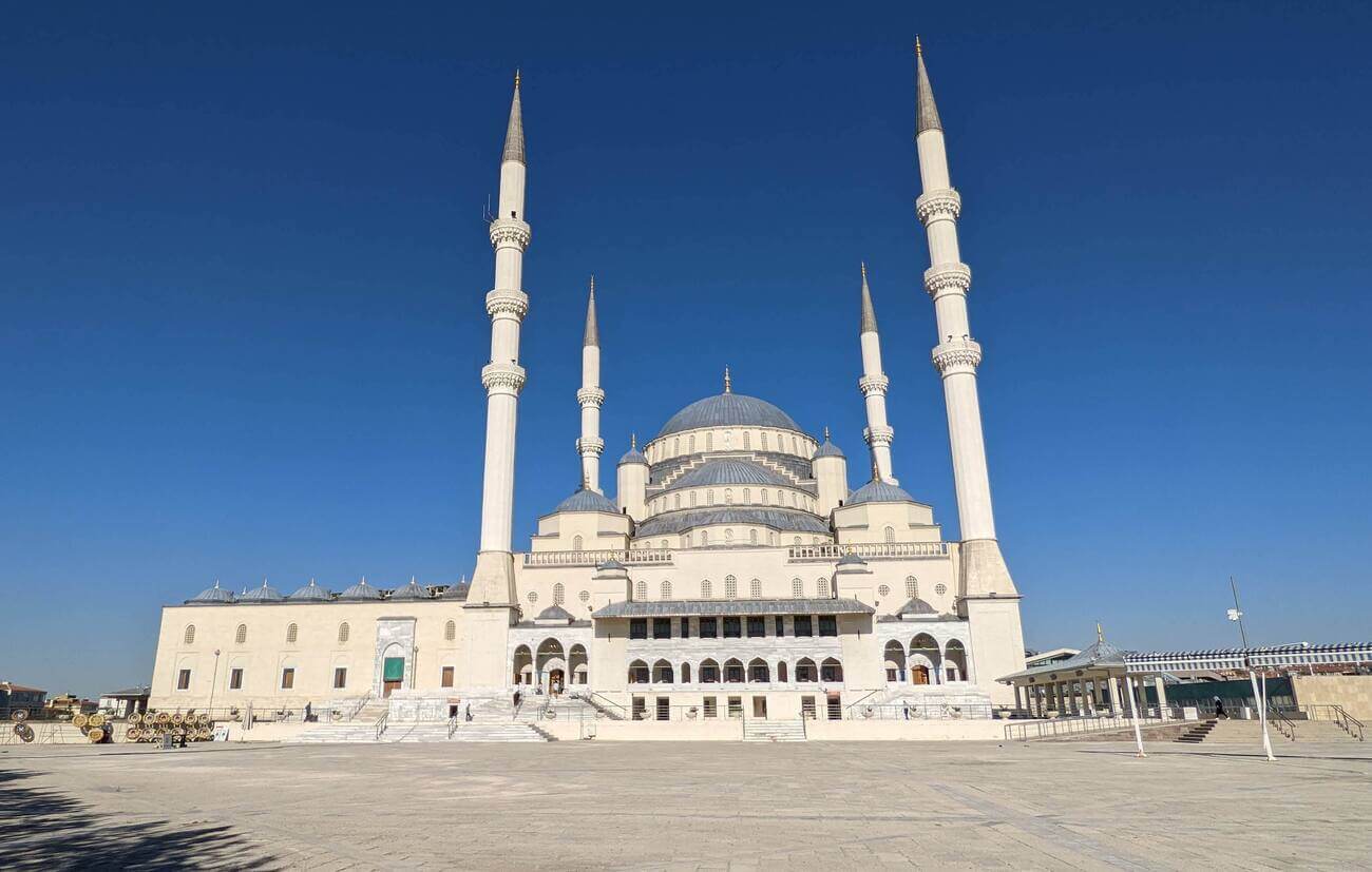 camii8