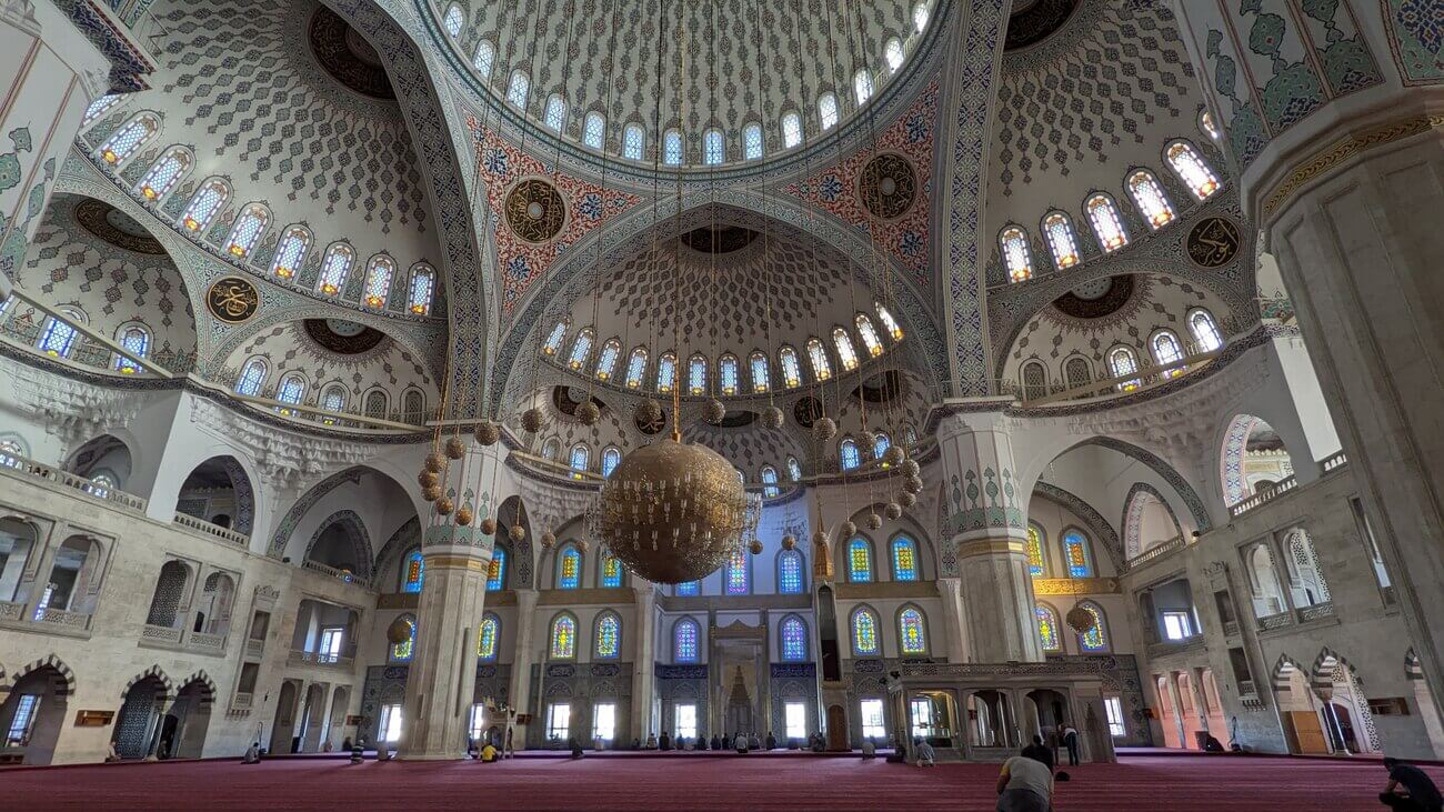 camii9