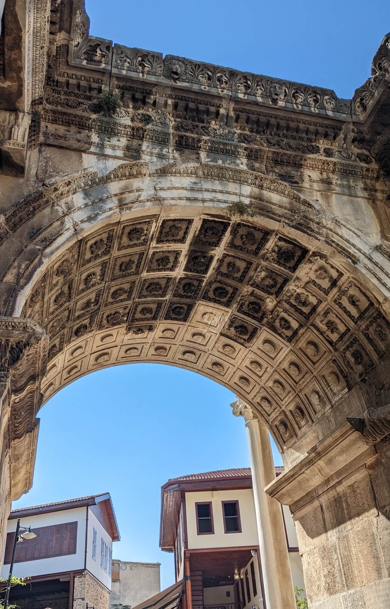 hadrians_gate2
