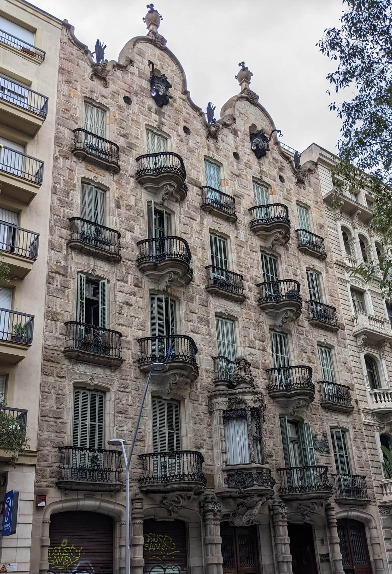 casa_calvet1