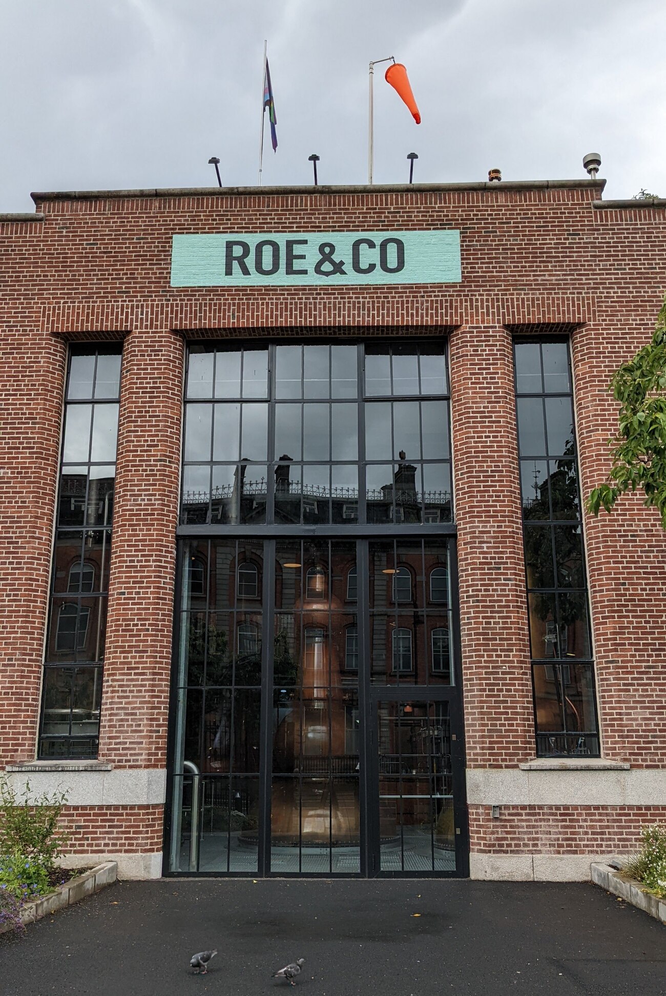 roe_and_co