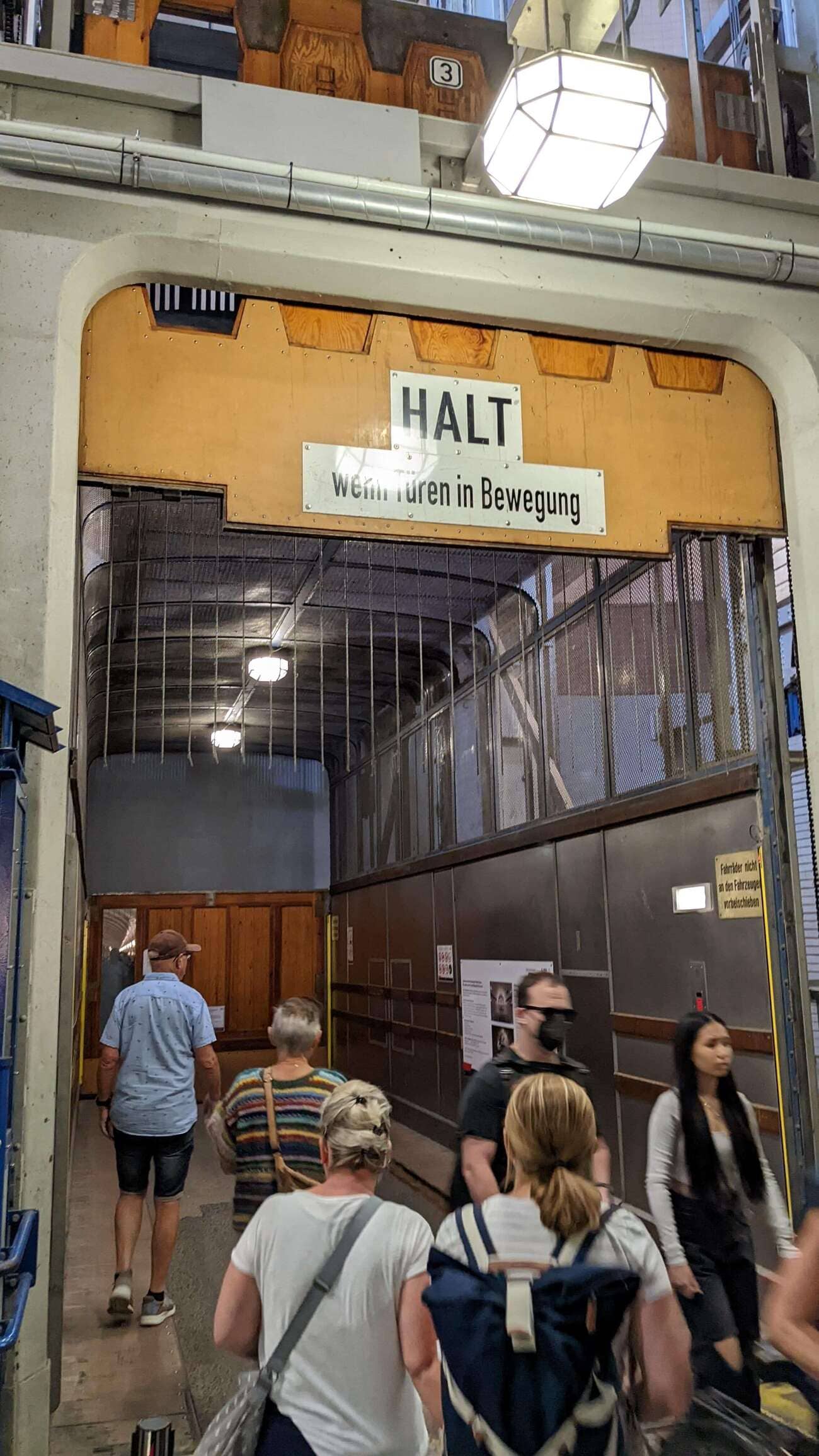 elbe_tunnel3