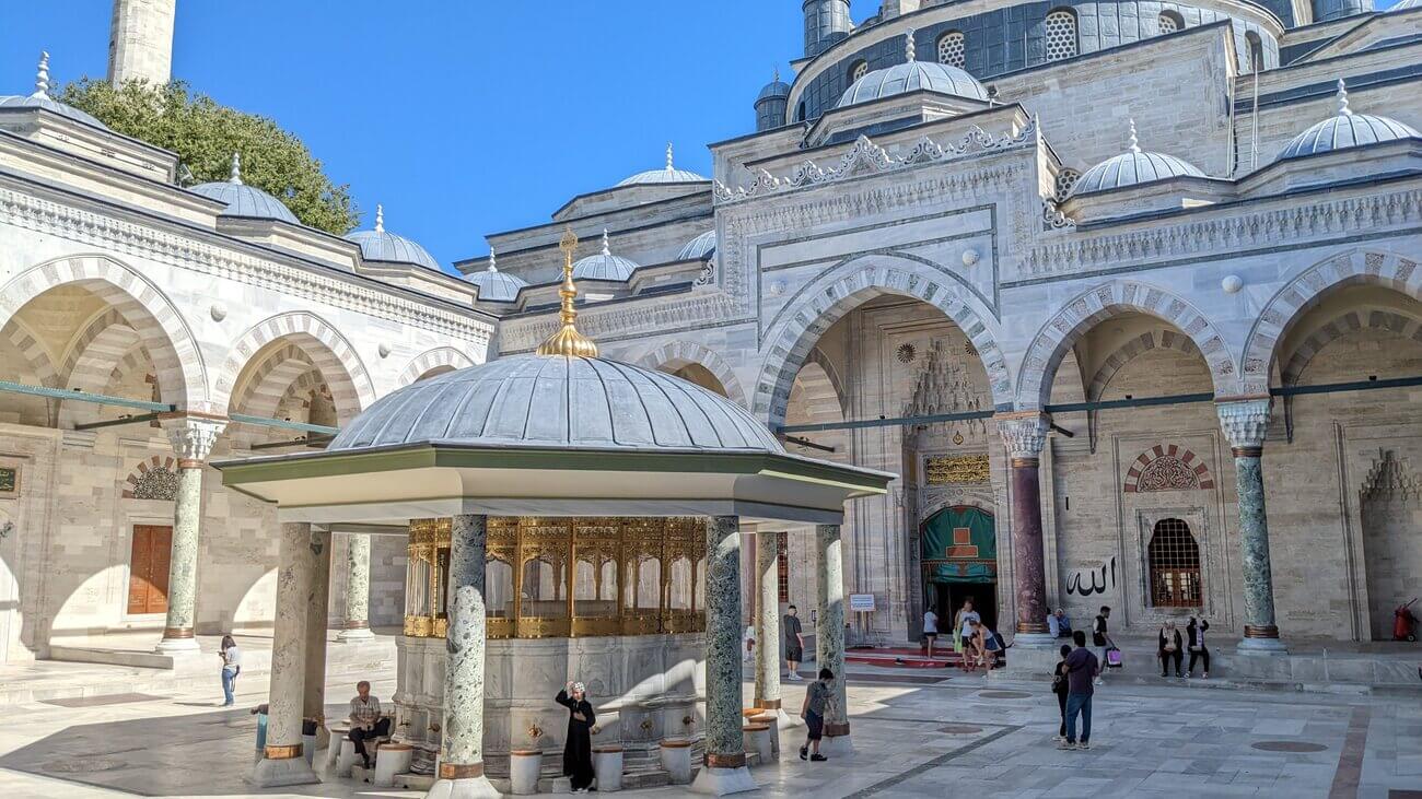 mosque2
