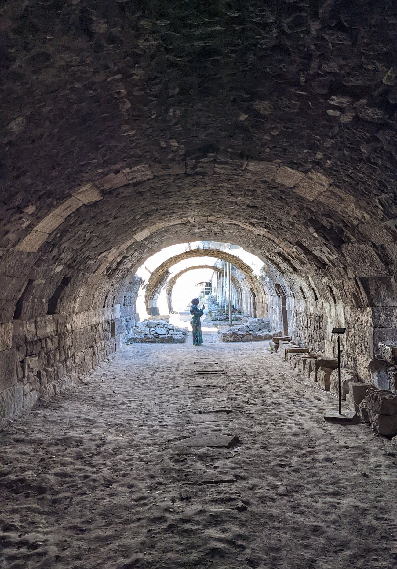 agora2