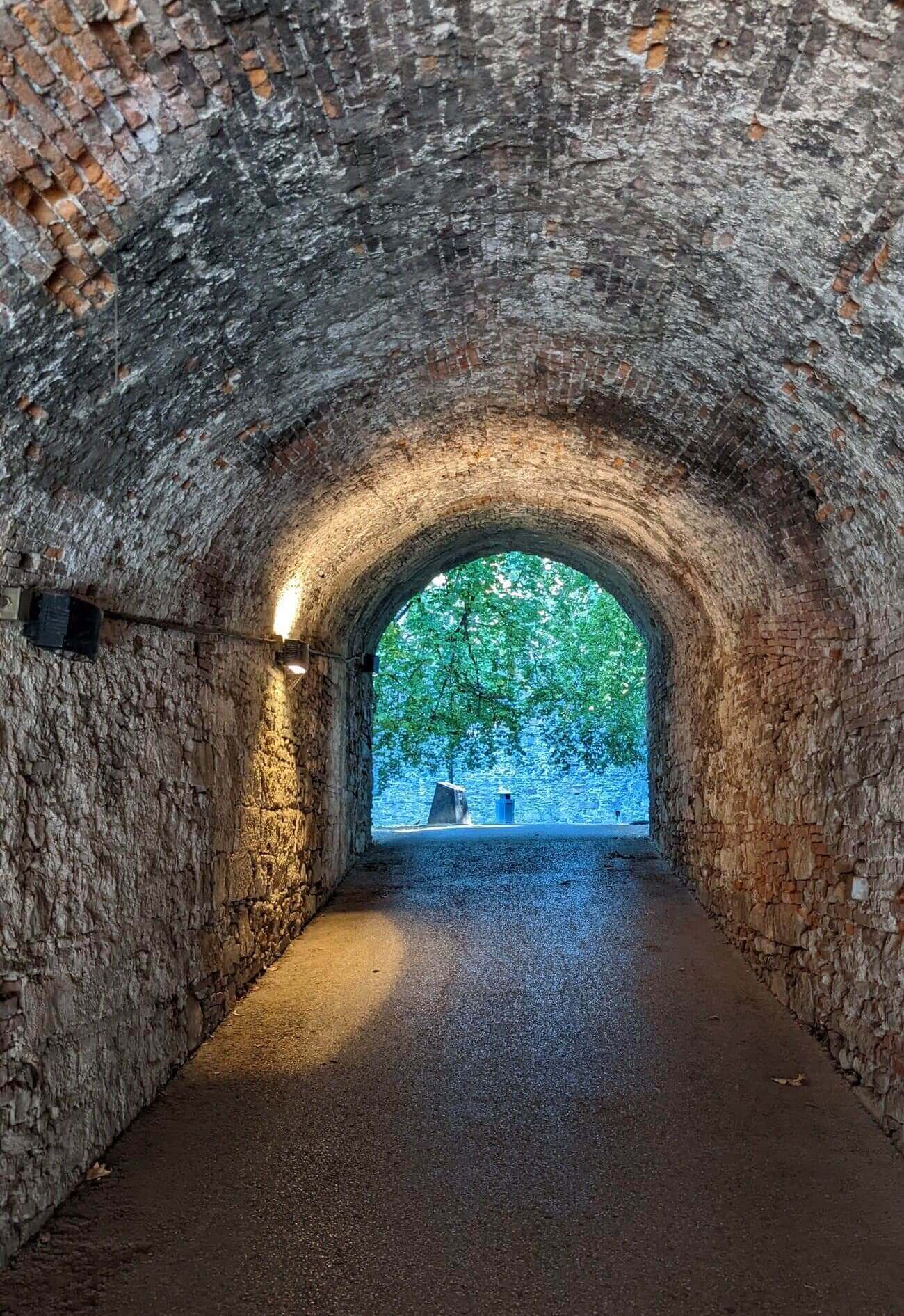 wall4