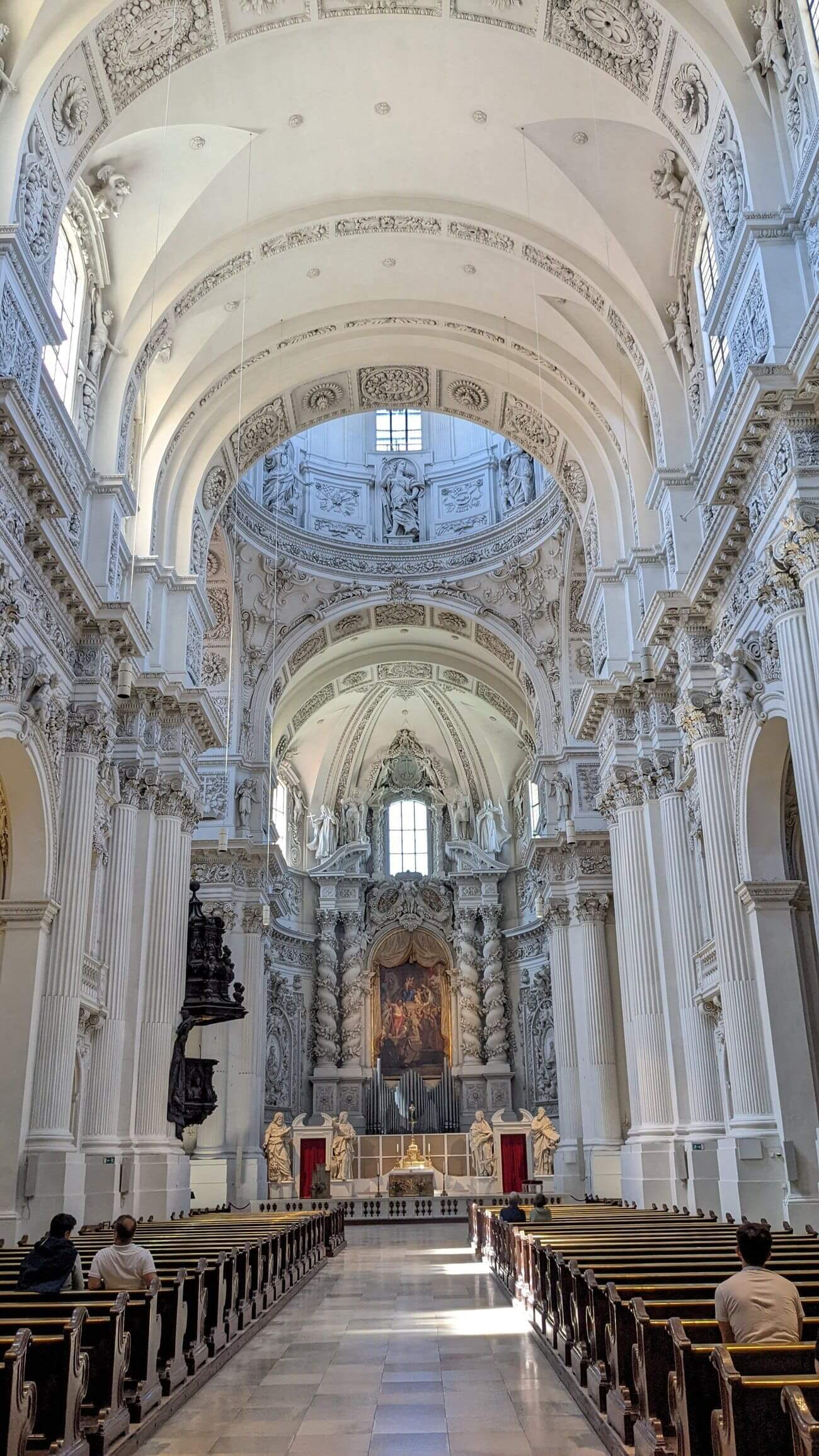 theatinerkirche2