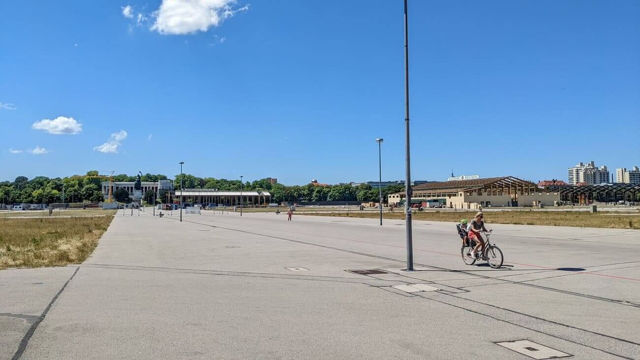 theresienwiese1