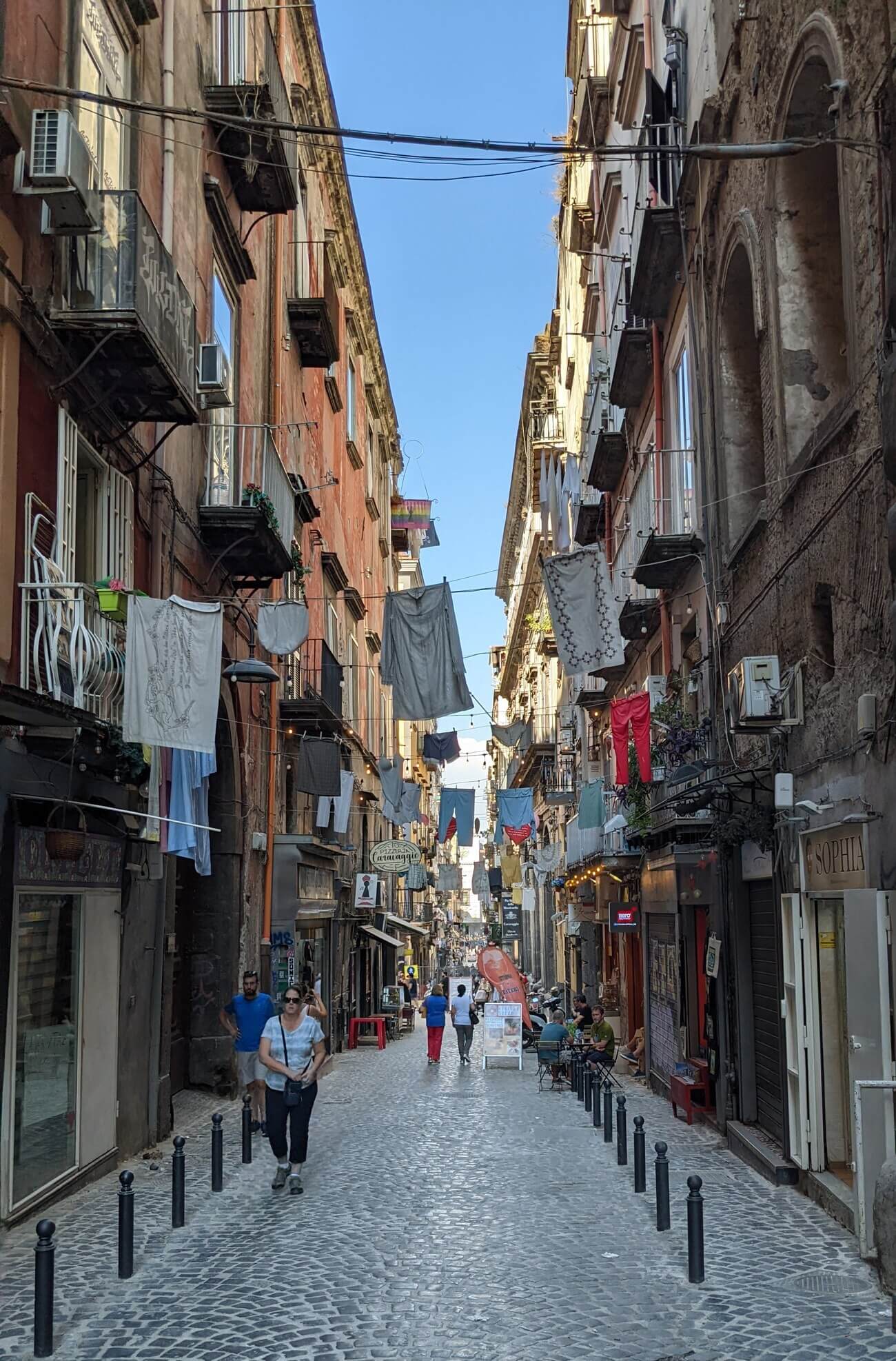 via_dei_tribunali1