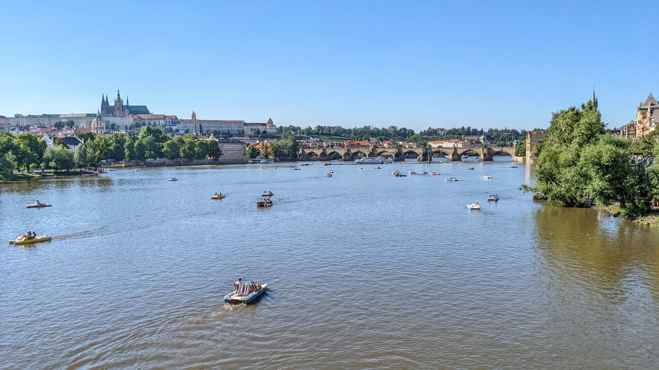 charles_bridge1