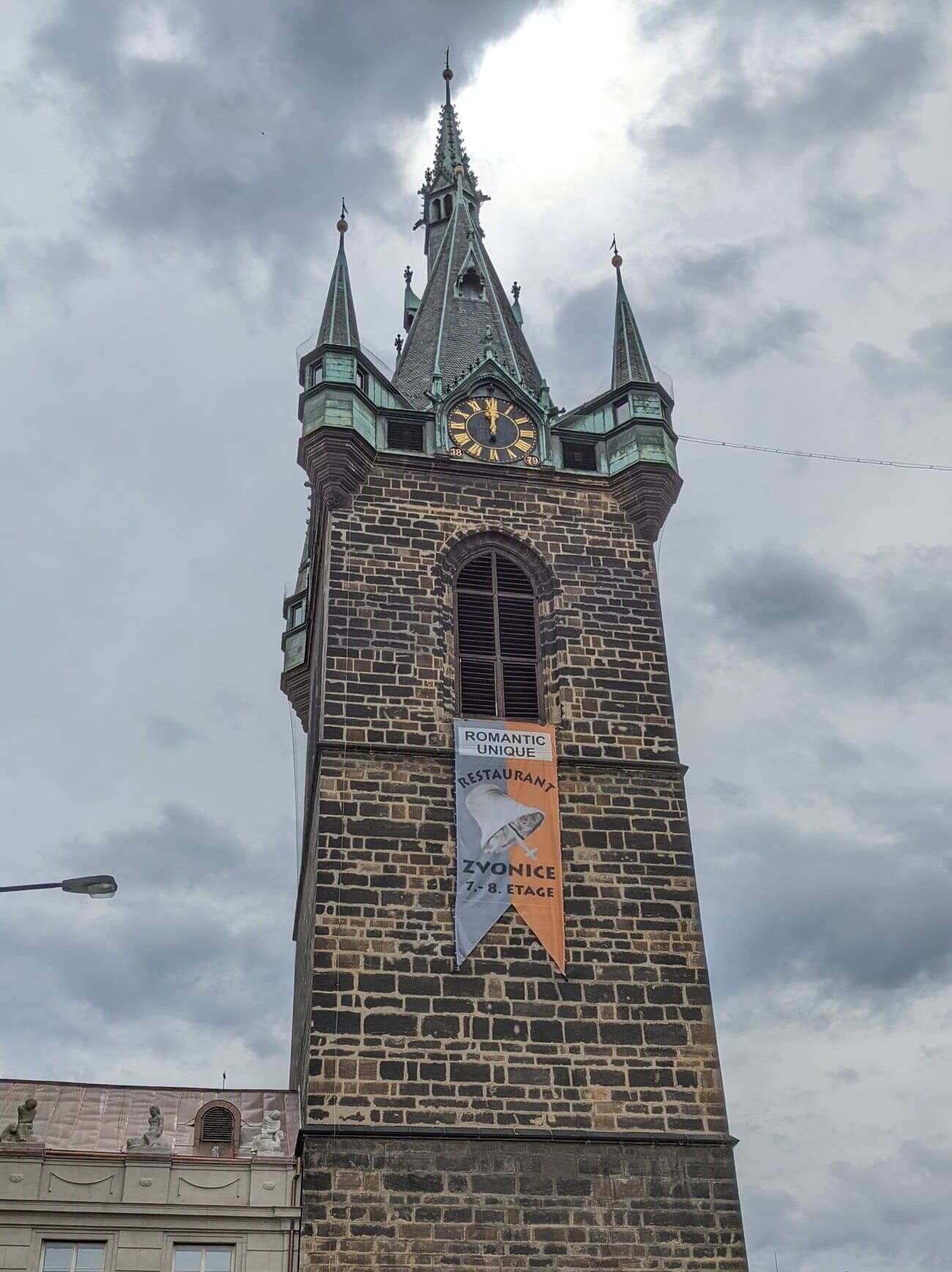 henrys_tower1