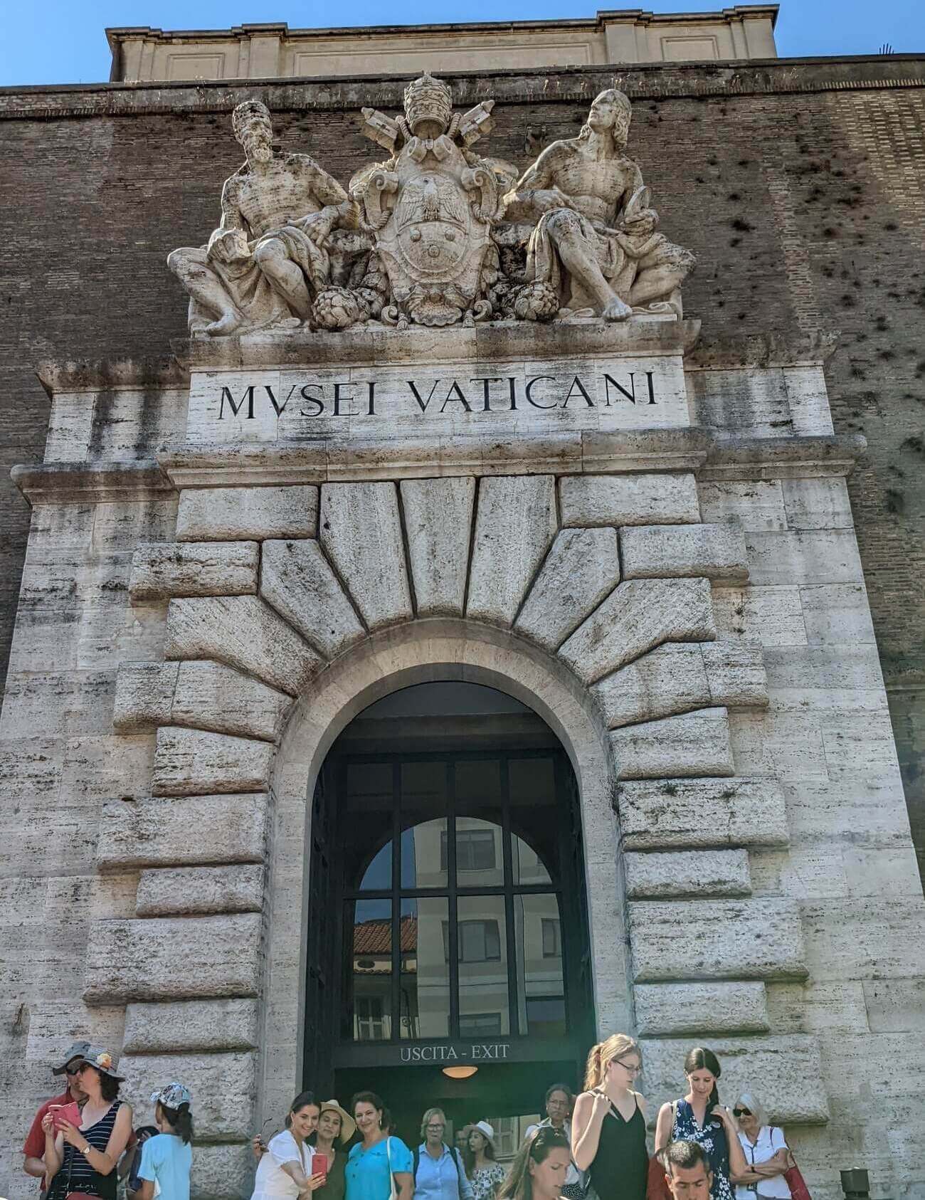 vatican_exit1