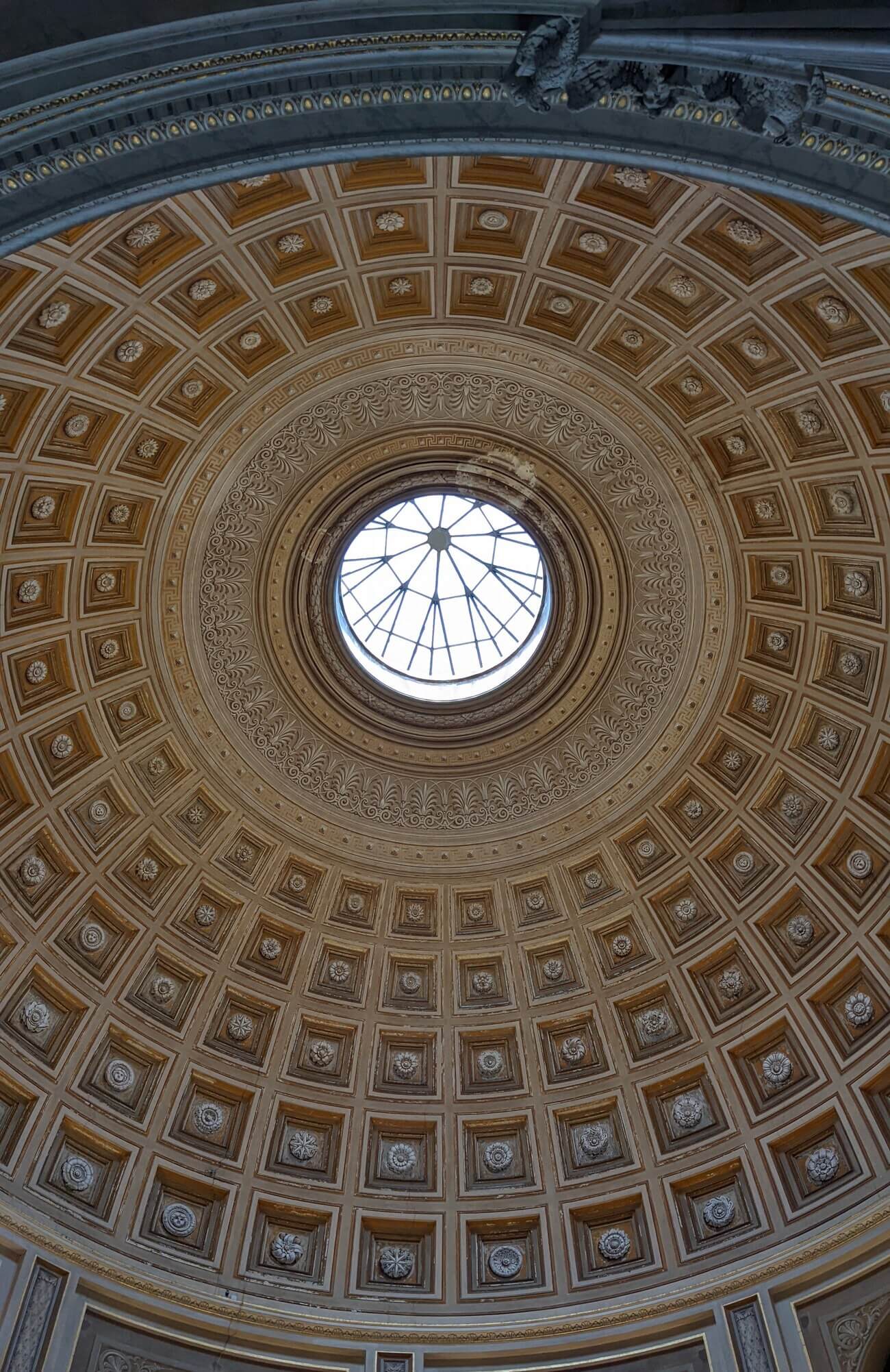 vatican_pio_clementino8